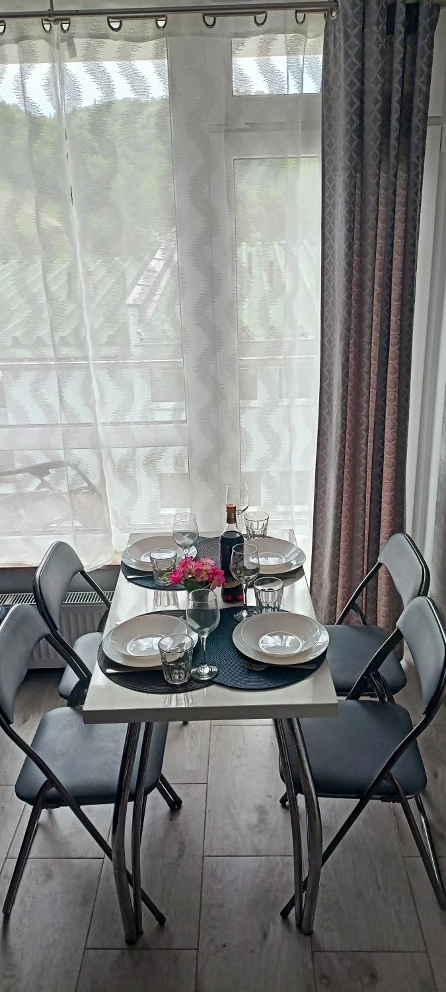 84 Apartament *